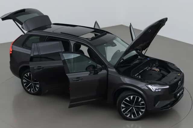 Volvo XC90 (2025) thumbnail 6