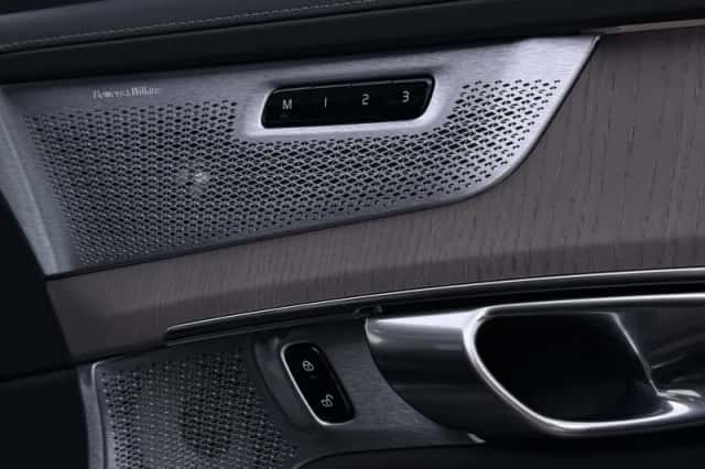 Volvo XC90 (2025) thumbnail 57