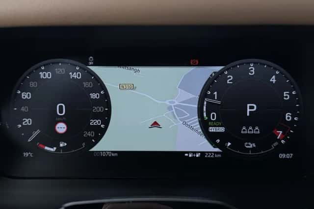 Land Rover Defender (2026) thumbnail 19