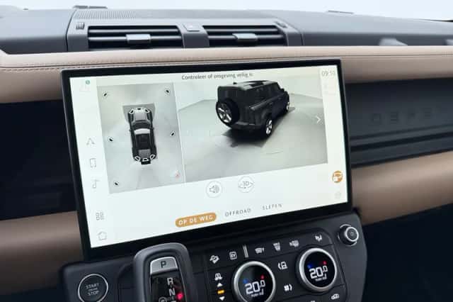 Land Rover Defender (2026) thumbnail 28