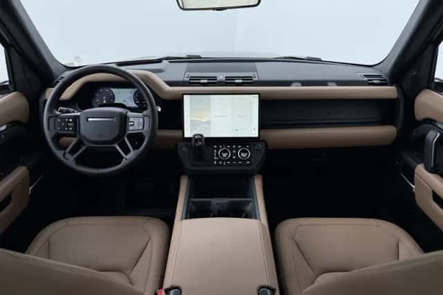 Land Rover Defender (2026) thumbnail 4