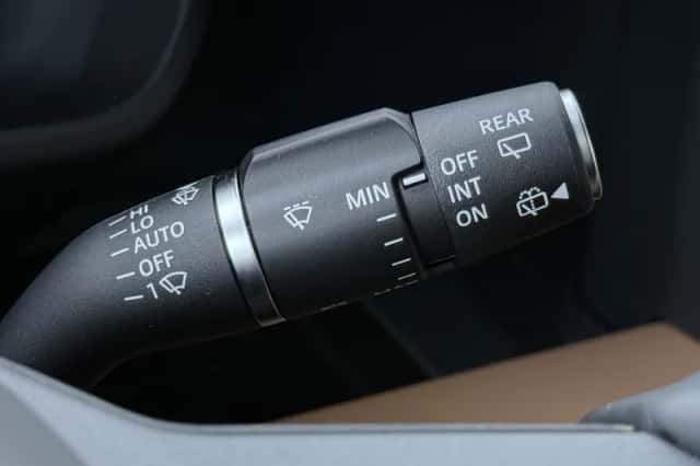 Land Rover Defender (2026) thumbnail 39