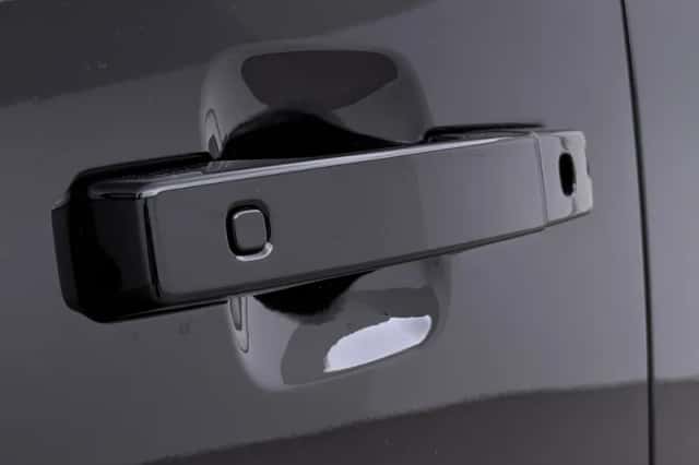 Land Rover Defender (2026) thumbnail 54