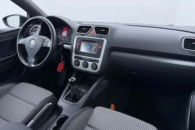 Volkswagen Eos (2009) thumbnail 17
