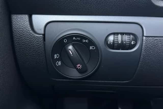 Volkswagen Eos (2009) thumbnail 29