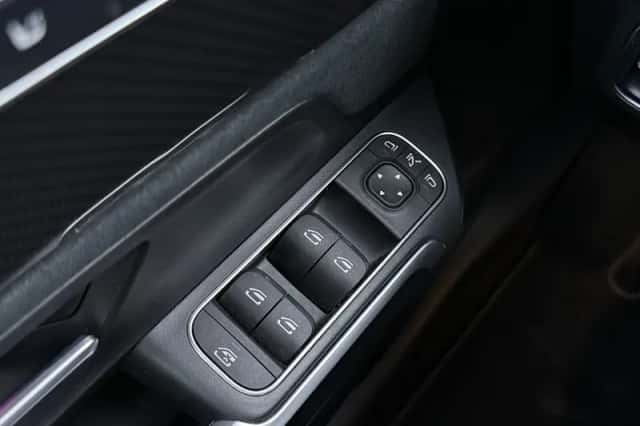 Mercedes-Benz GLB-Klasse (2020) thumbnail 40
