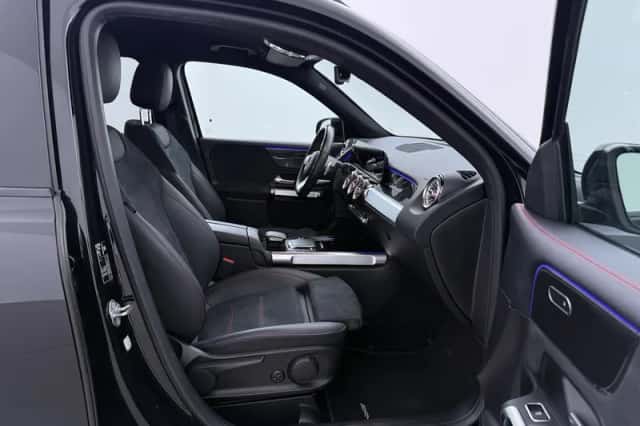 Mercedes-Benz GLB-Klasse (2020) thumbnail 5