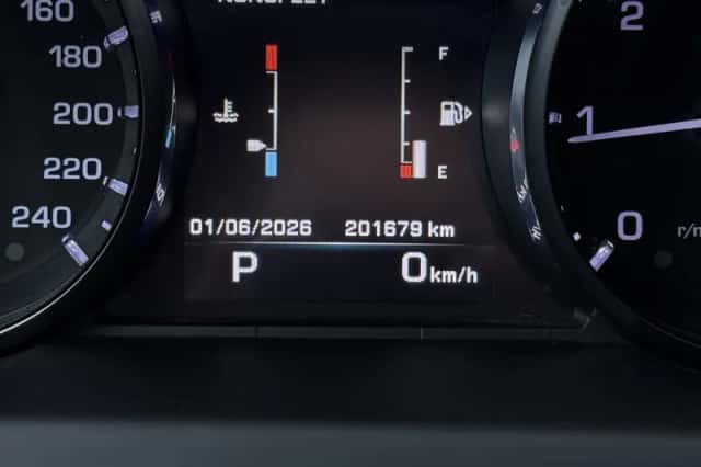 Land Rover Discovery Sport (2016) thumbnail 20