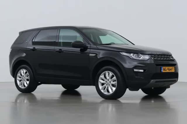 Land Rover Discovery Sport (2016) thumbnail 50