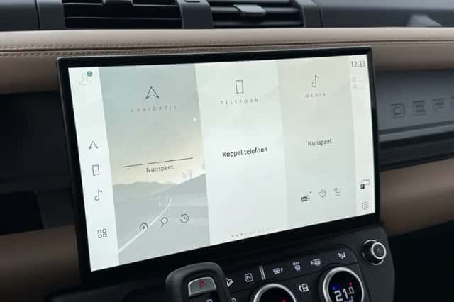 Land Rover Defender (2026) thumbnail 22