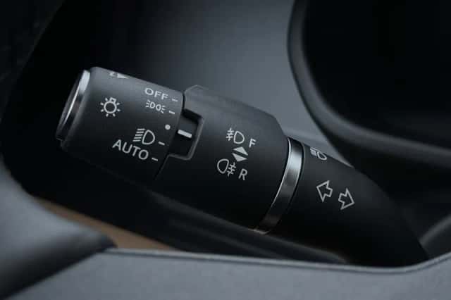 Land Rover Defender (2026) thumbnail 38