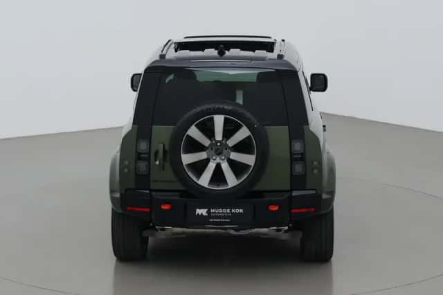 Land Rover Defender (2026) thumbnail 9