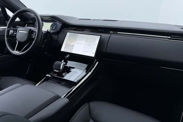 Land Rover Range Rover Sport (2026) thumbnail 17