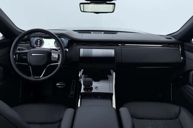 Land Rover Range Rover Sport (2026) thumbnail 4