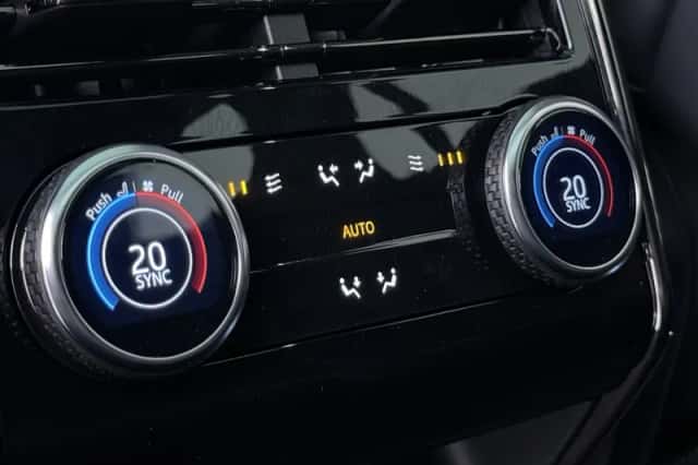 Land Rover Range Rover Sport (2026) thumbnail 46
