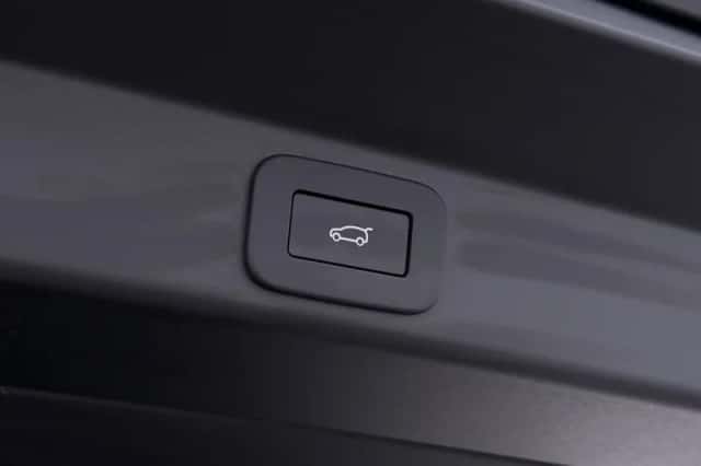 Land Rover Range Rover Sport (2026) thumbnail 49