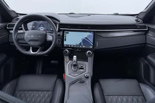 Lynk & Co 01 (2025) thumbnail 4