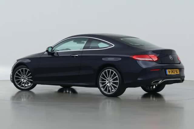 Mercedes-Benz C-Klasse (2020) thumbnail 2