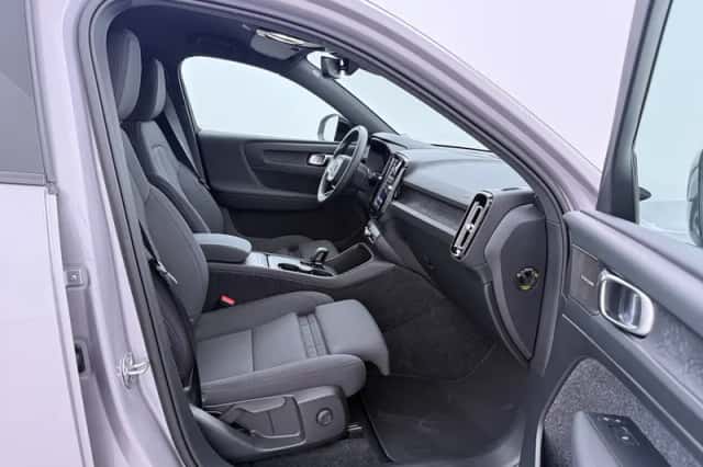 Volvo EX40 (2026) thumbnail 5