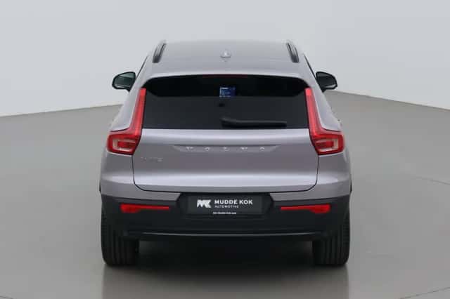 Volvo EX40 (2026) thumbnail 9