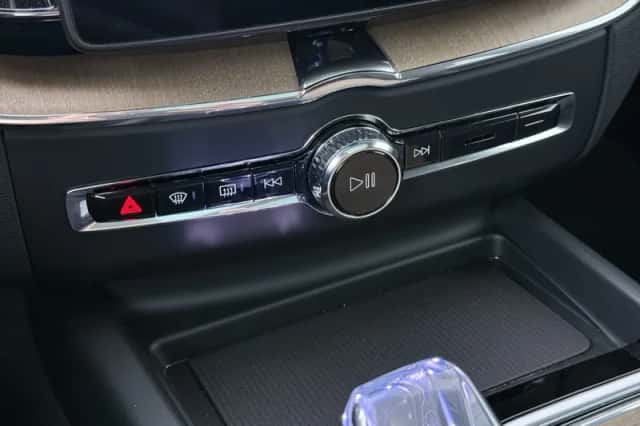Volvo XC60 (2026) thumbnail 37
