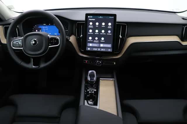 Volvo XC60 (2026) thumbnail 4