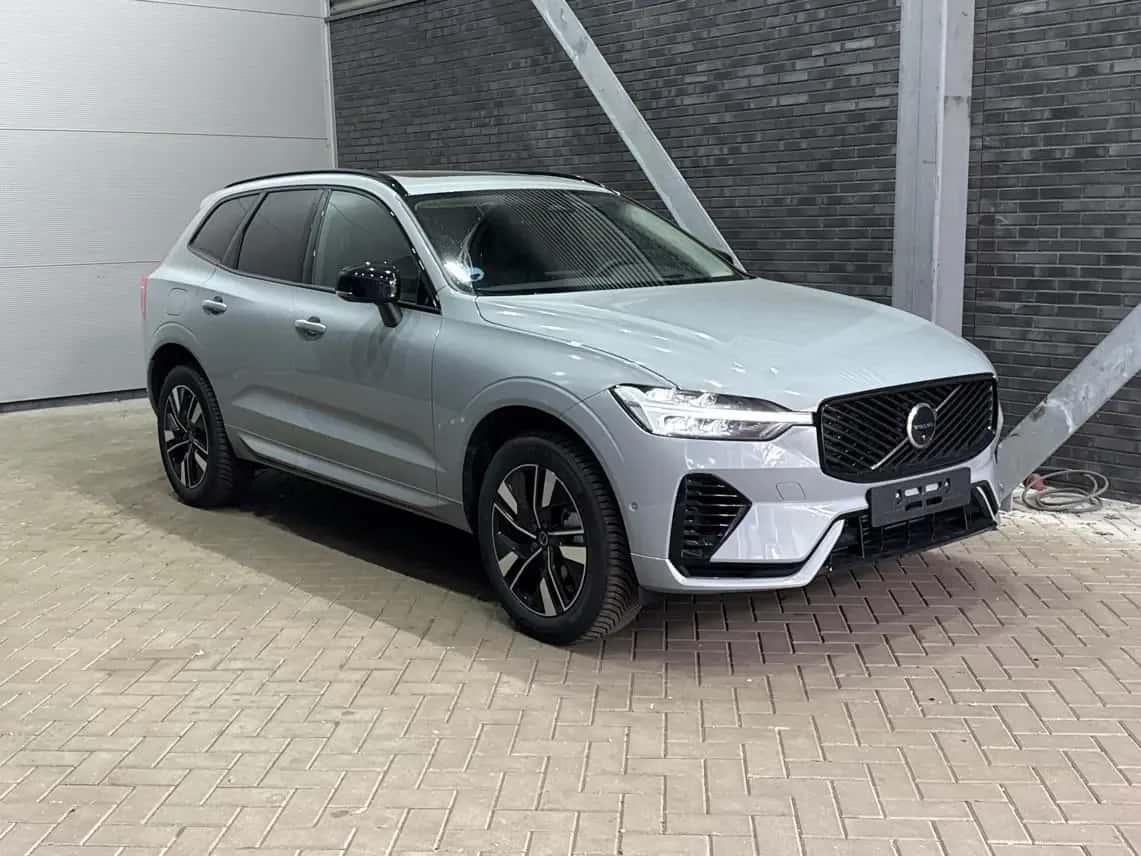 Volvo XC60 (2026) — foto 1