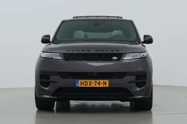 Land Rover Range Rover Sport (2025) thumbnail 16