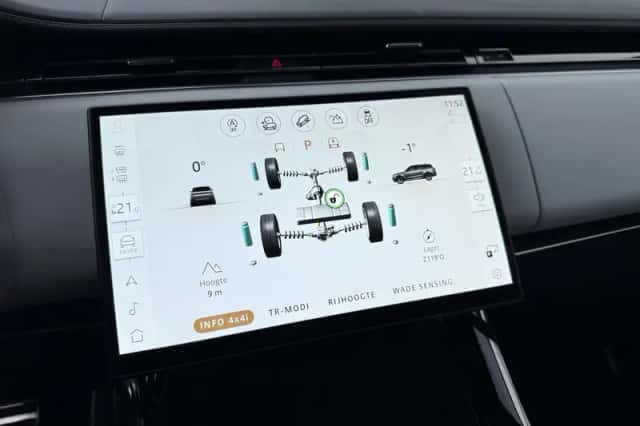 Land Rover Range Rover Sport (2025) thumbnail 30