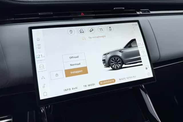 Land Rover Range Rover Sport (2025) thumbnail 32