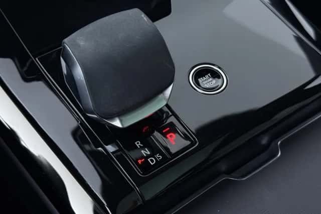 Land Rover Range Rover Sport (2025) thumbnail 36