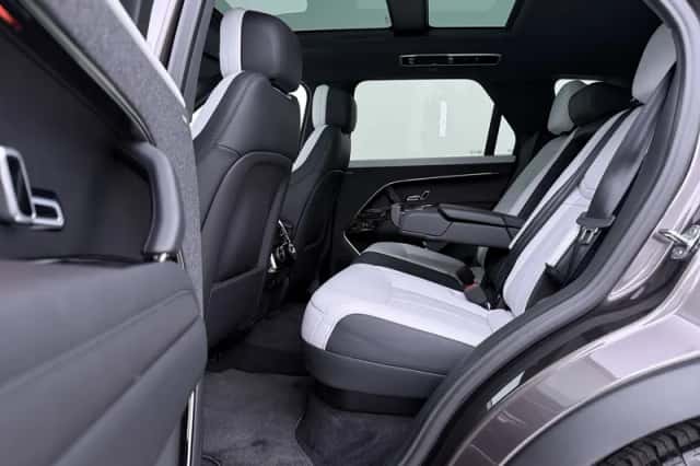 Land Rover Range Rover Sport (2025) thumbnail 45