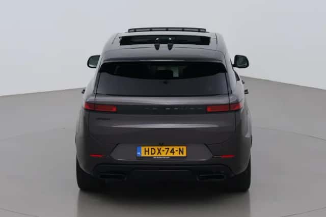 Land Rover Range Rover Sport (2025) thumbnail 9