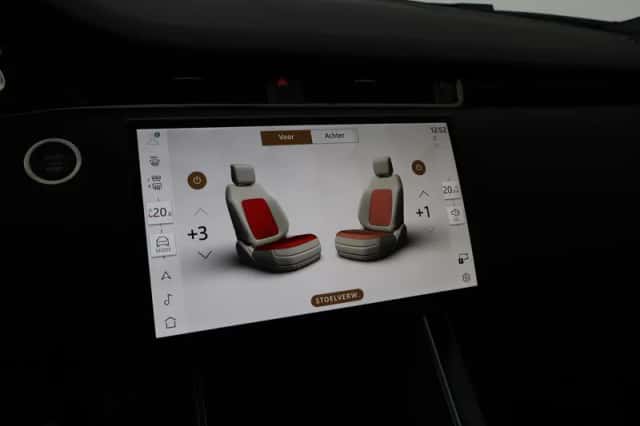 Land Rover Range Rover Evoque (2026) thumbnail 12
