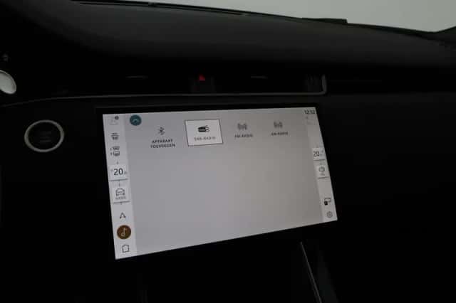Land Rover Range Rover Evoque (2026) thumbnail 27