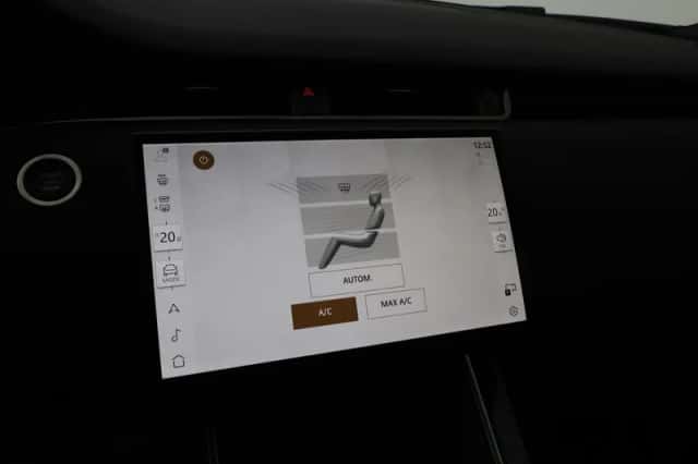Land Rover Range Rover Evoque (2026) thumbnail 30