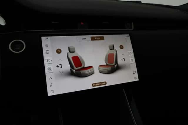 Land Rover Range Rover Evoque (2026) thumbnail 31