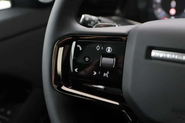 Land Rover Range Rover Evoque (2026) thumbnail 39