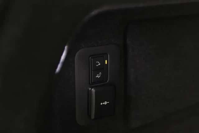 Land Rover Range Rover Evoque (2026) thumbnail 50