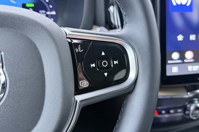 Volvo XC60 (2026) thumbnail 40