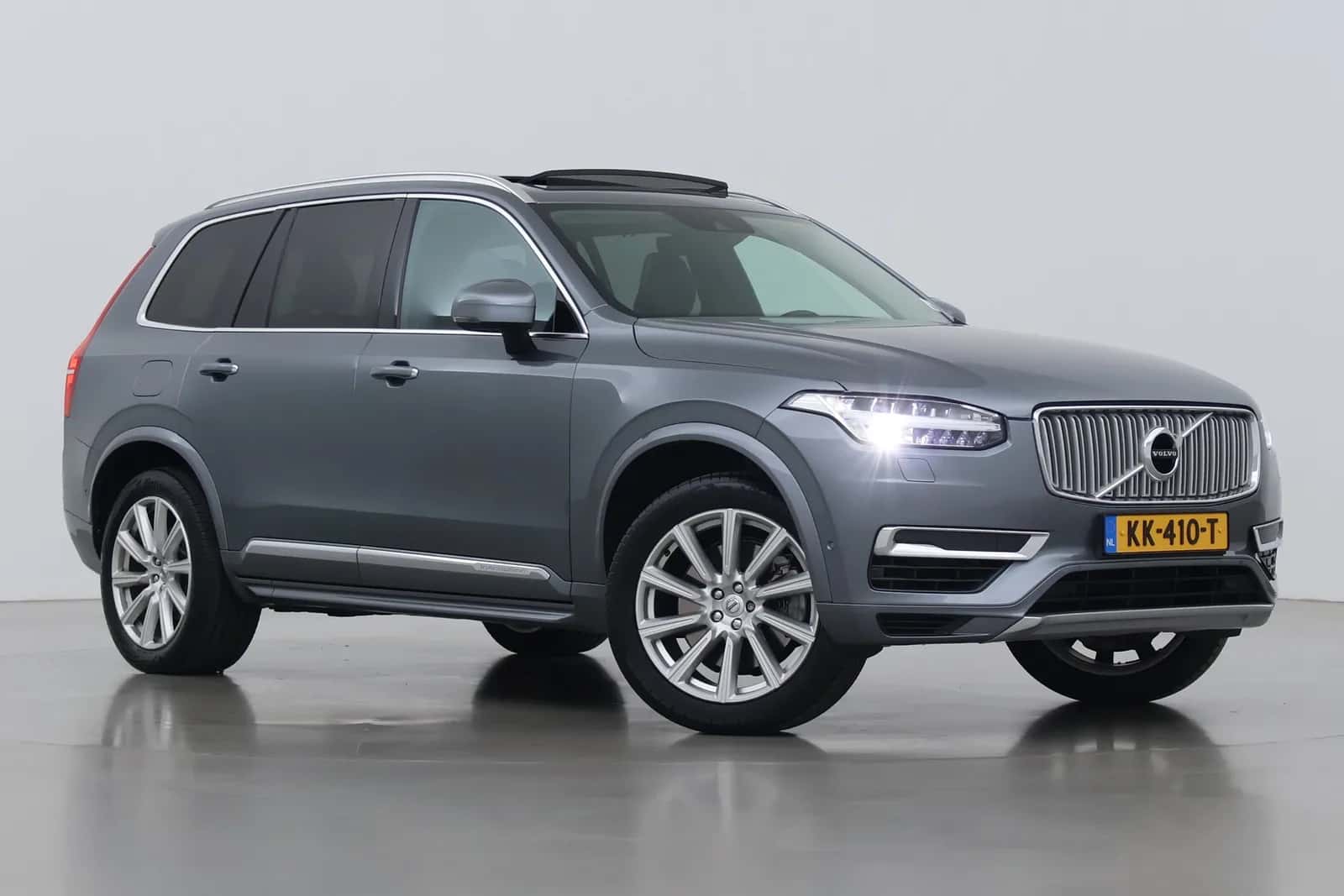 Volvo XC90 (2016) — foto 1