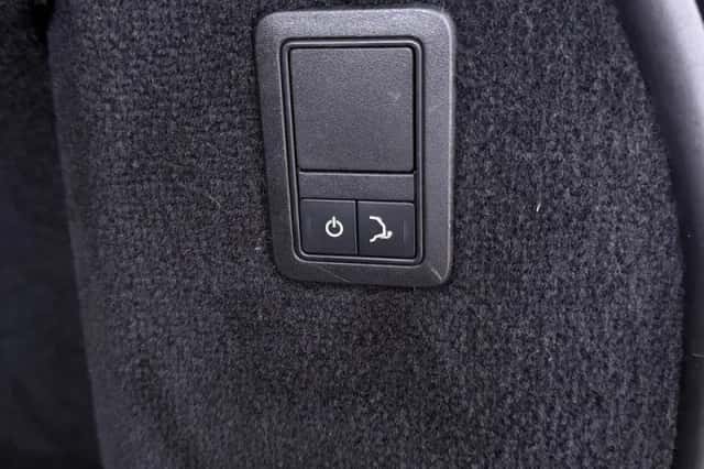 Land Rover Range Rover Sport (2015) thumbnail 12