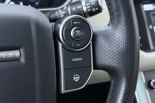 Land Rover Range Rover Sport (2015) thumbnail 31