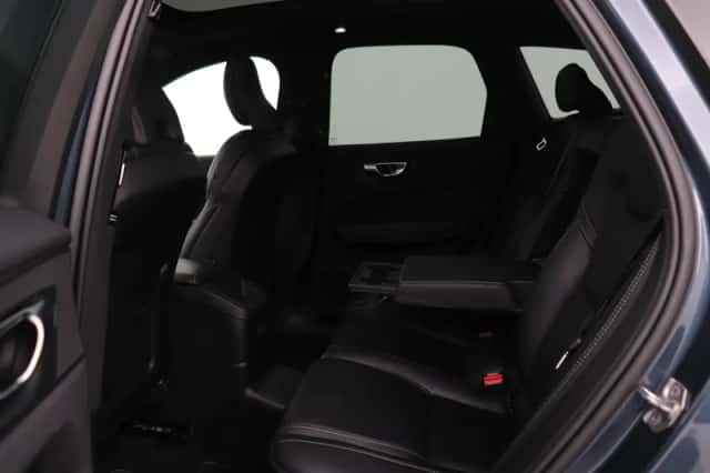 Volvo XC60 (2021) thumbnail 48