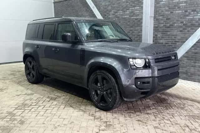 Land Rover Defender (2026)
