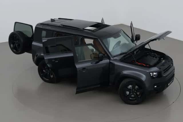 Land Rover Defender (2026) thumbnail 6