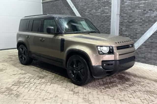 Land Rover Defender (2026)
