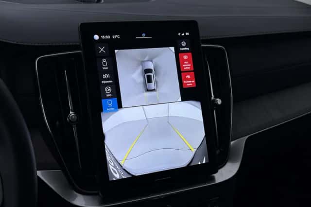 Volvo XC90 (2025) thumbnail 14