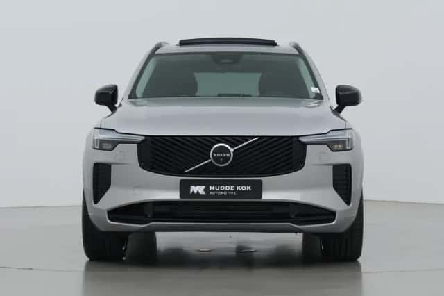 Volvo XC90 (2025) thumbnail 16