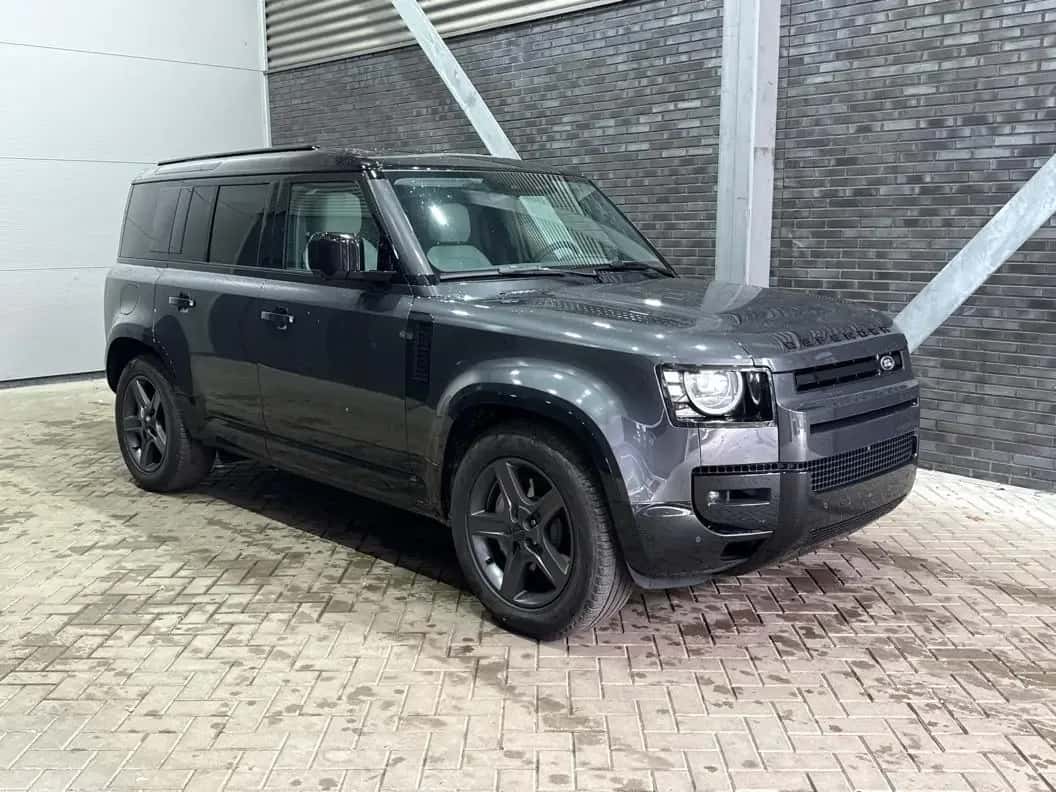 Land Rover Defender (2026) — foto 1